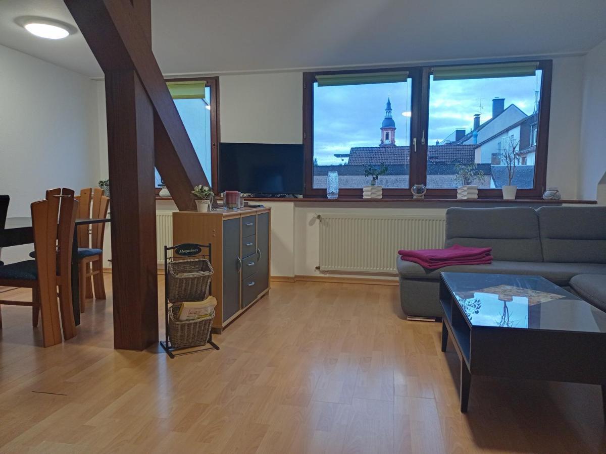 Zentrale Ferienwohnung Mit Blick Auf Die Paulinskirche Trier Dış mekan fotoğraf